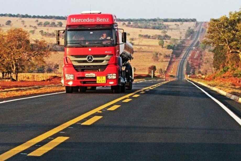 Estado Conclui 10ª Licitação do Pacote de Obras do BNDES com Deságio de 1% 1 deságio